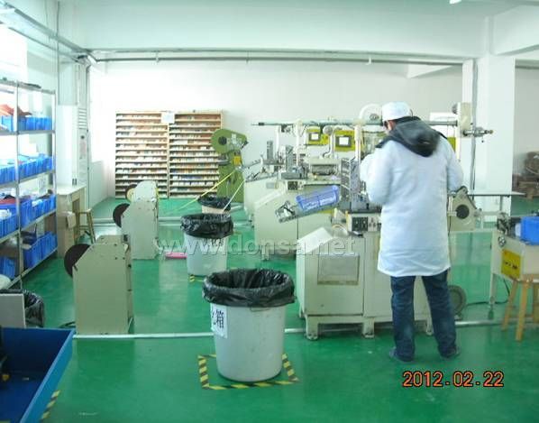 Die-cutting part processing line